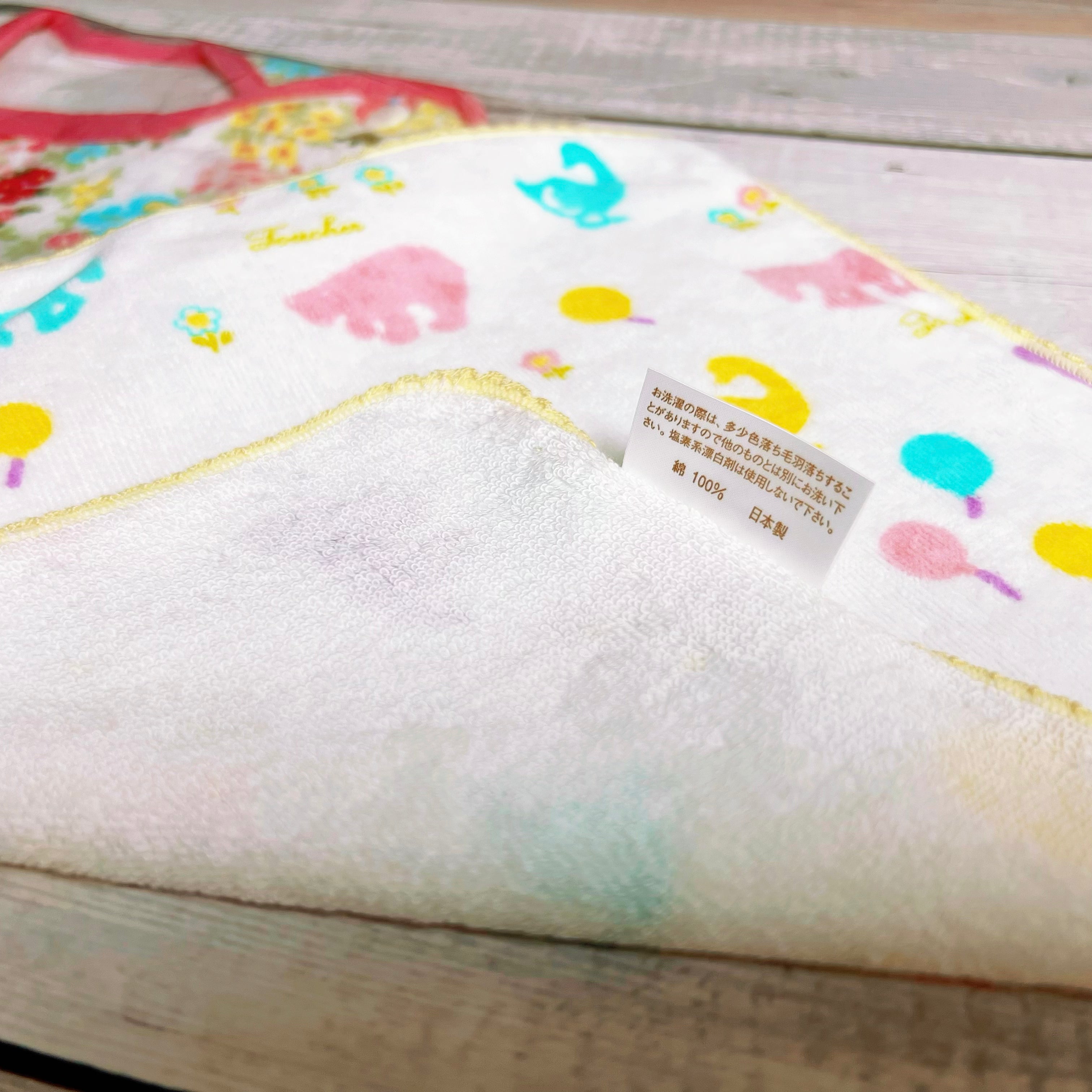 <SUPER SALE> 花花口水肩＋動物手巾仔套裝